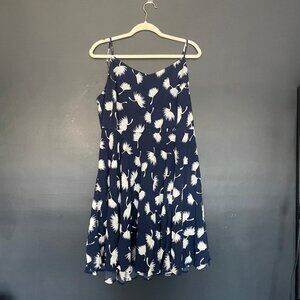 Spaghetti strap dress with Pollen design